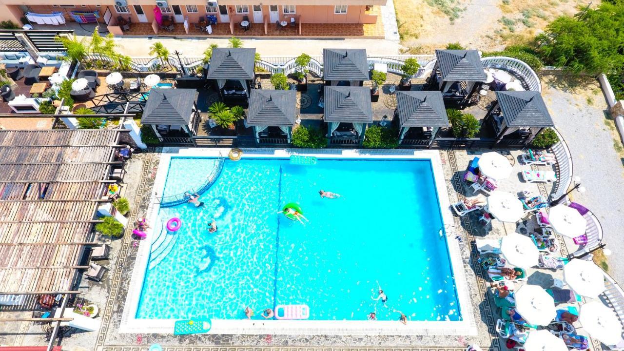Pefki  Coralli Apartments מראה חיצוני תמונה
